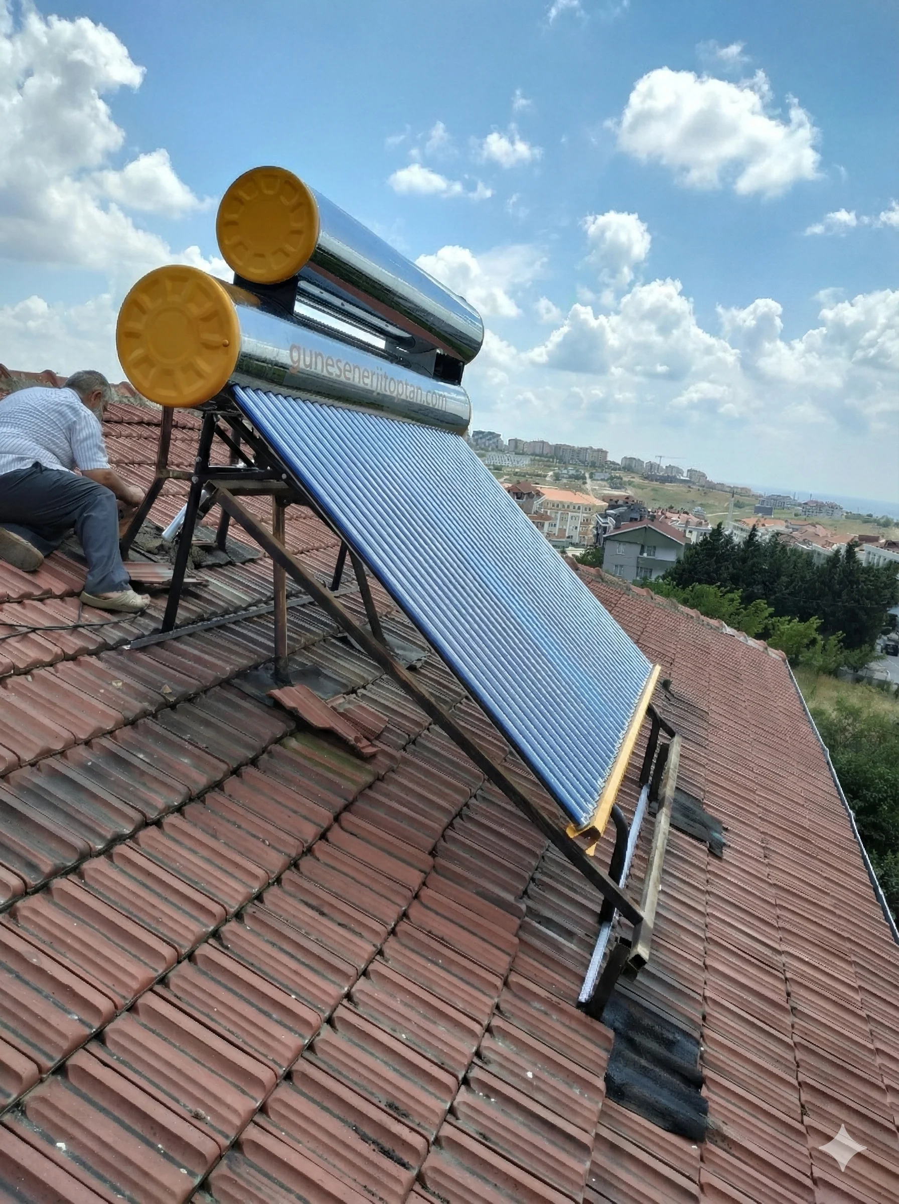 Otel Güneş Enerjisi Kurulumu